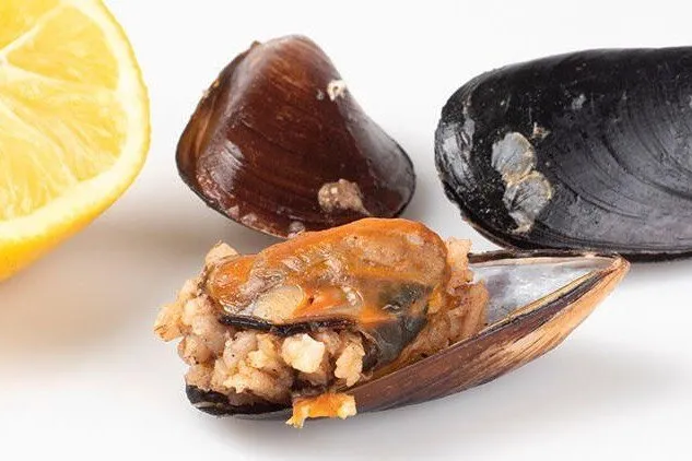 Midye Dolma